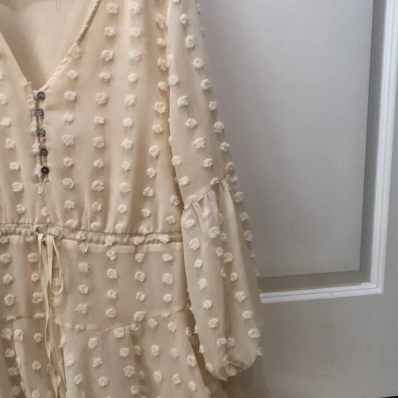 Entro Cream Textured Dress - Picture 4 of 8